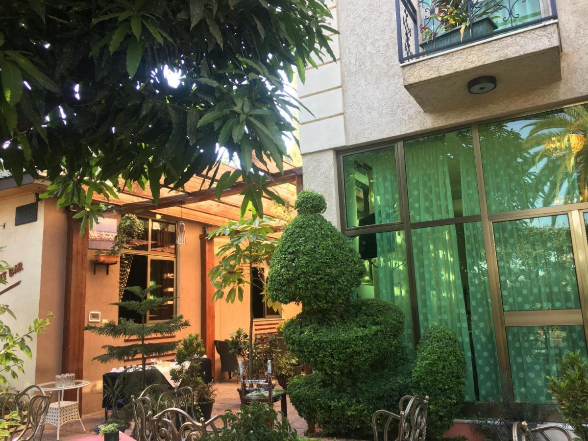 Jacaranda Hotel, Μπαχρ-Νταρ Εξωτερικό φωτογραφία