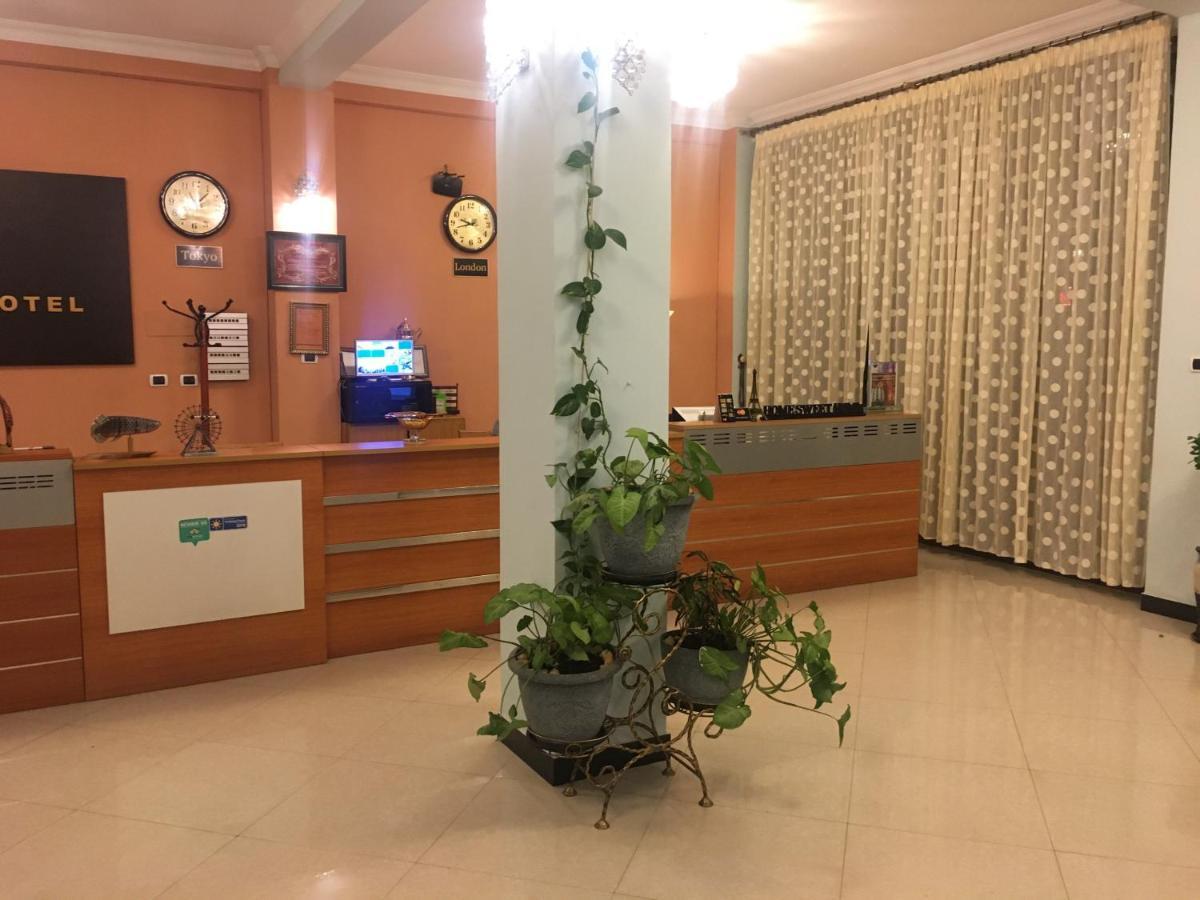Jacaranda Hotel, Μπαχρ-Νταρ Εξωτερικό φωτογραφία