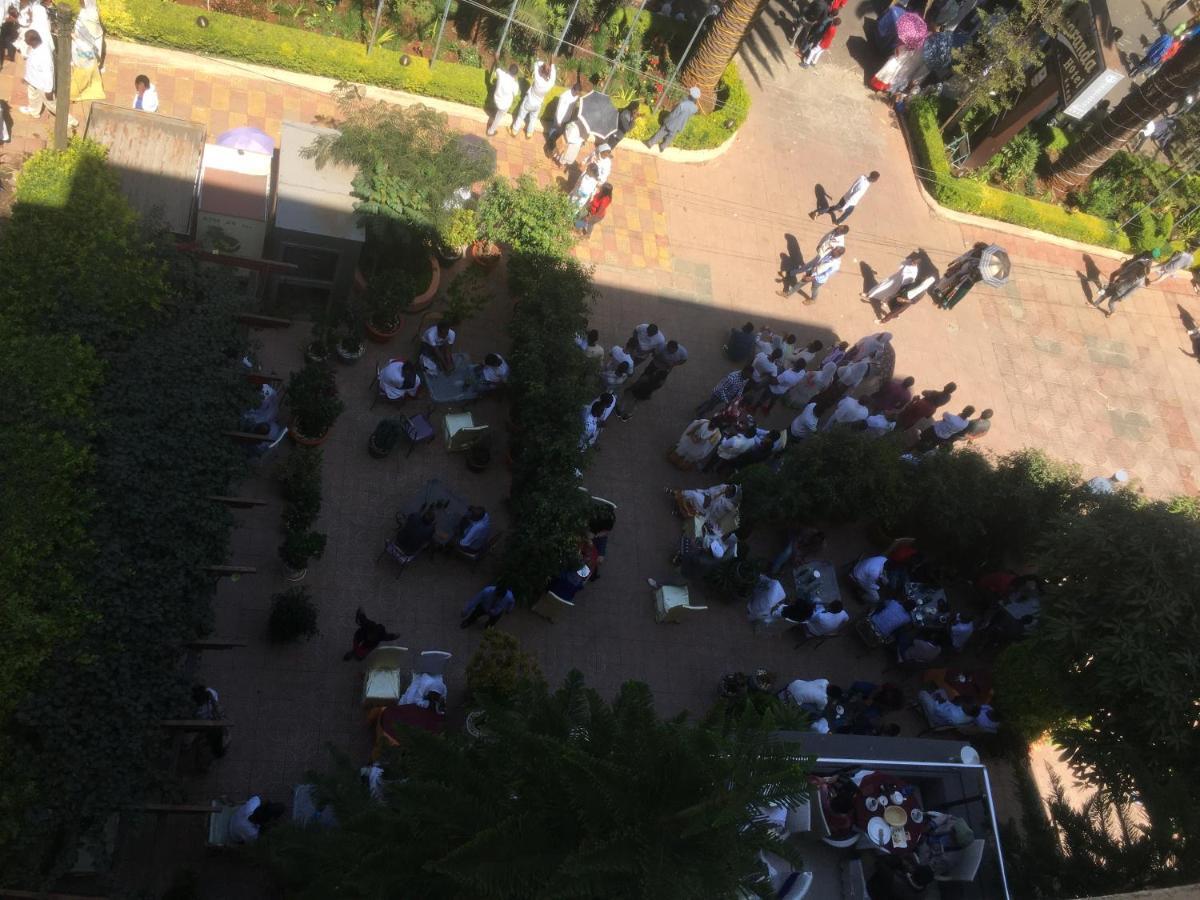 Jacaranda Hotel, Μπαχρ-Νταρ Εξωτερικό φωτογραφία